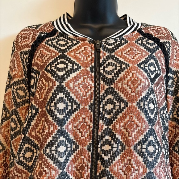 Saltwater LUXE Bomber Jacket | Size Small - Picture 3 of 9